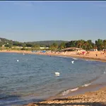 Апартаменты Mon Ecrin Sur La Marina Du Golfe De St Tropez *