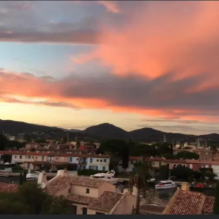 Mon Ecrin Sur La Marina Du Golfe De St Tropez アパート